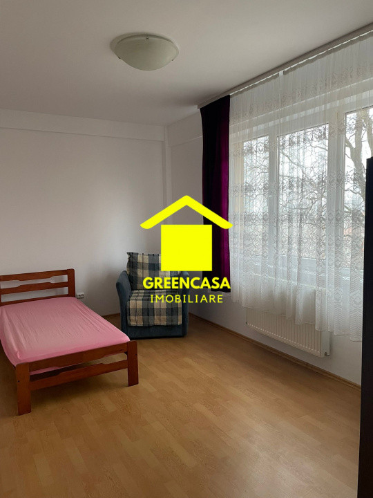Apartament de inchiriat, 3 camere, Manastur