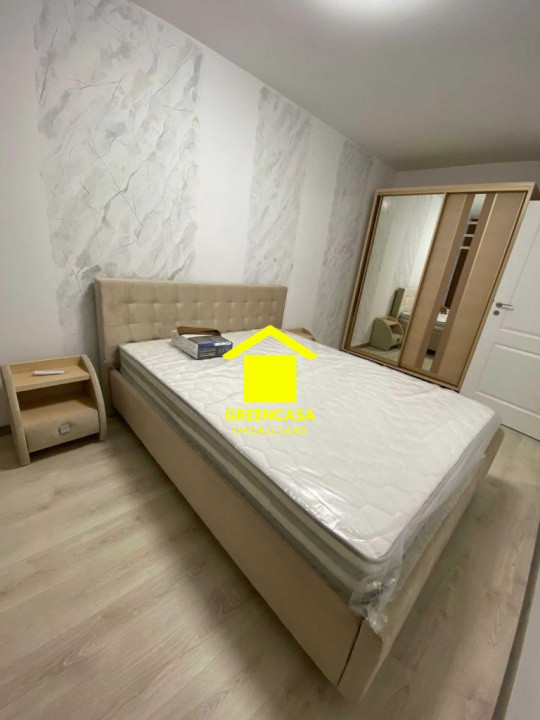 Apartament de închiriat , decomandat, 50mp, 3 camere, VIVO - Avram Iancu.