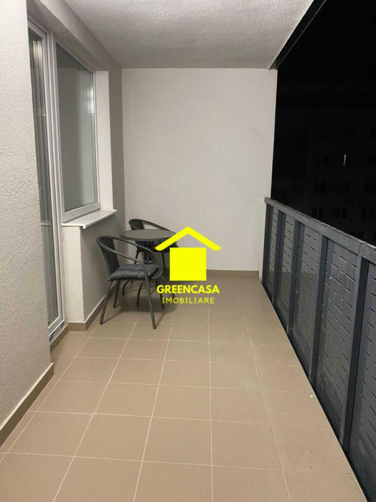 Apartament de închiriat , decomandat, 50mp, 3 camere, VIVO - Avram Iancu.