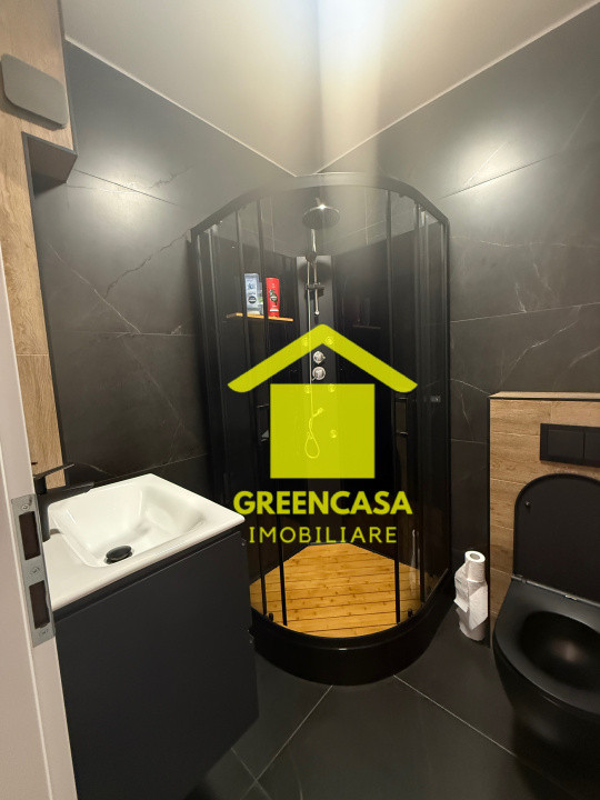 Apartament 4 camere , 90 mp , 2 parcări subterane 