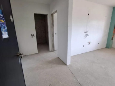 Apartament cu 2 camere, semifinisat, Venus/Baciu