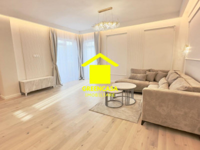 Apartament tip penthouse, 3 camere, 2 bai, 3 terase, 90mp, Floresti