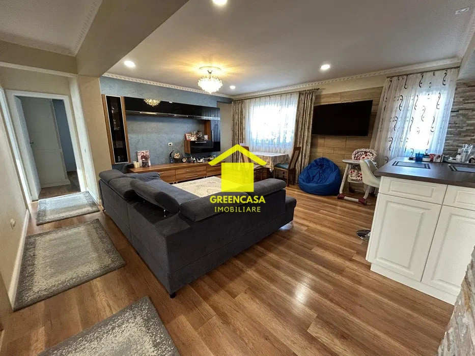 Apartament 4 camere, 100mp, Iris