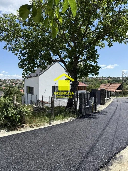 CASĂ INDIVIDUALĂ DE VÂNZARE – FELEACU, CLUJ