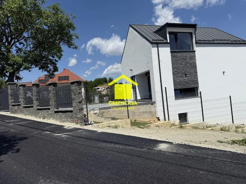 CASĂ INDIVIDUALĂ DE VÂNZARE – FELEACU, CLUJ