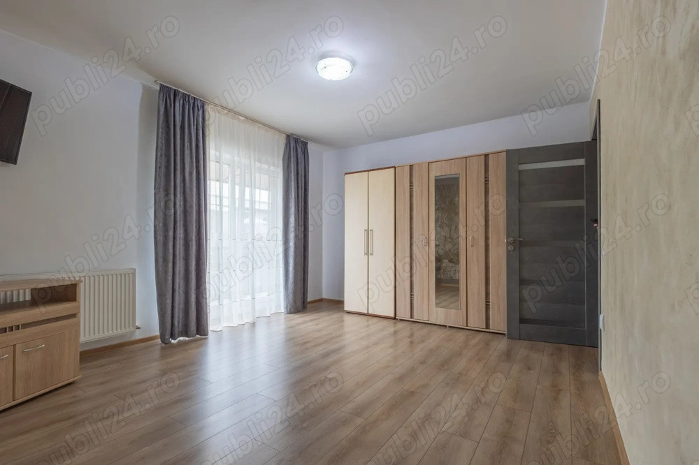 Apartament 2 camere decomandate , 57 mp , zona Eroilor.