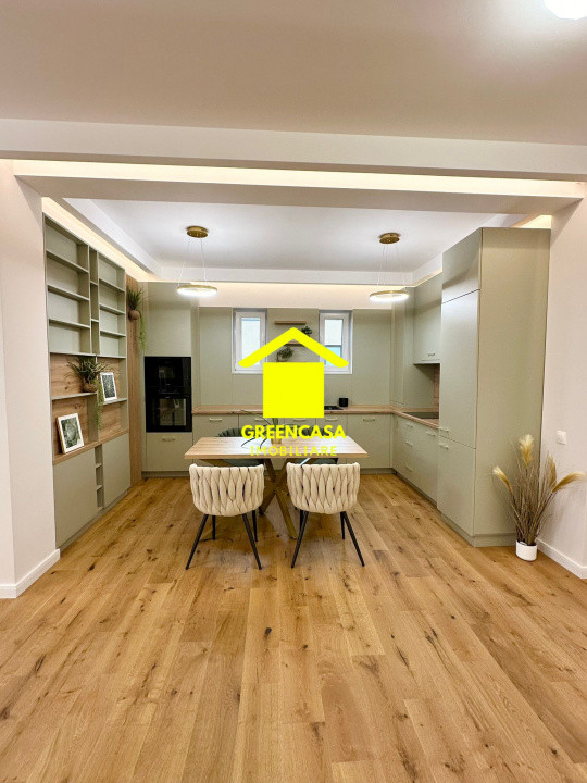 Apartament tip penthouse, 3 camere, 2 bai, 3 terase, 90mp, Floresti
