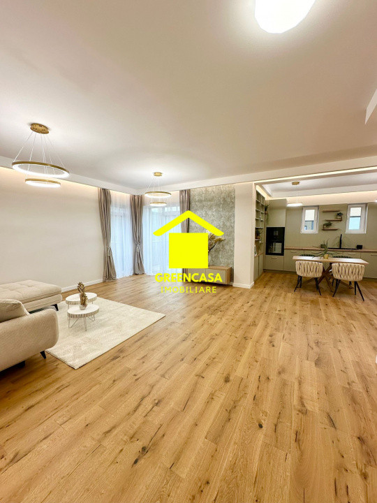 Apartament tip penthouse, 3 camere, 2 bai, 3 terase, 90mp, Floresti