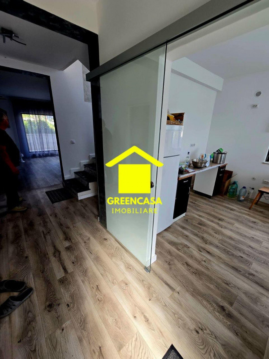 Casă unifamilială de vânzare în Dezmir – 120 mp utili, teren de 495 mp