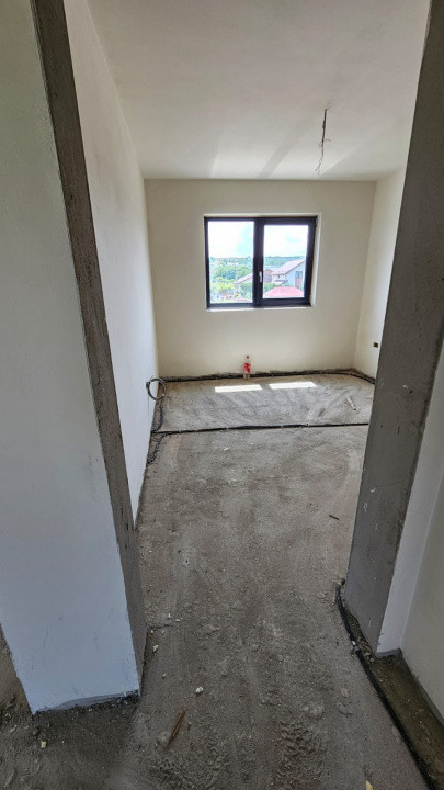 Casă individuală de vânzare în Jucu de Mijloc