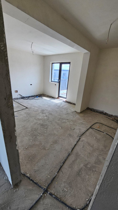 Casă individuală de vânzare în Jucu de Mijloc