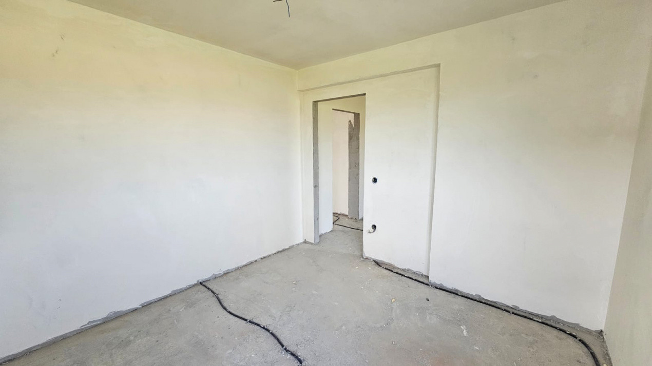 Casă individuală de vânzare în Jucu de Mijloc