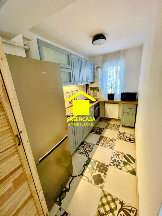 Apartament de 3 camere, 57 mp, zona Vivo, Floresti