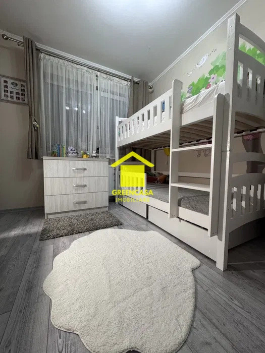 Apartament 3 camere, 63mp, zona Stadionului