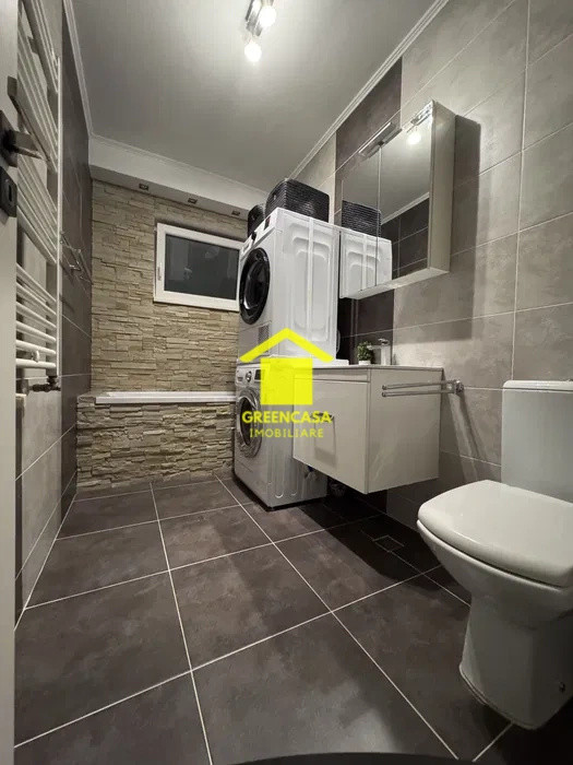 Apartament 3 camere, 63mp, zona Stadionului