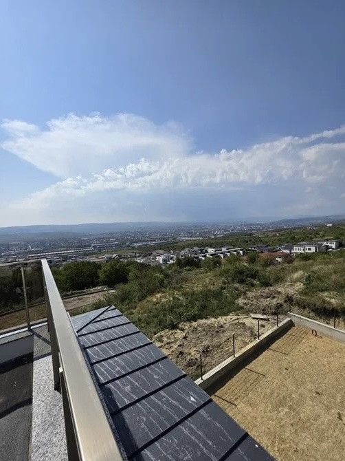 Duplex deosebit în Voroneț – priveliște superbă, finisaje premium 