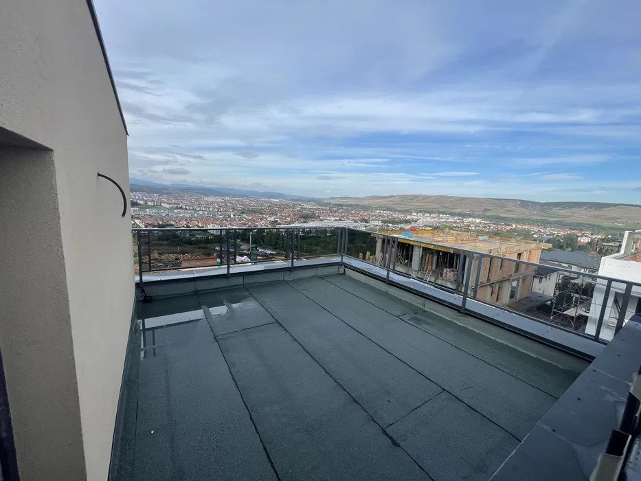 Casă cuplată în Florești, finisaje moderne și panoramă superbă 