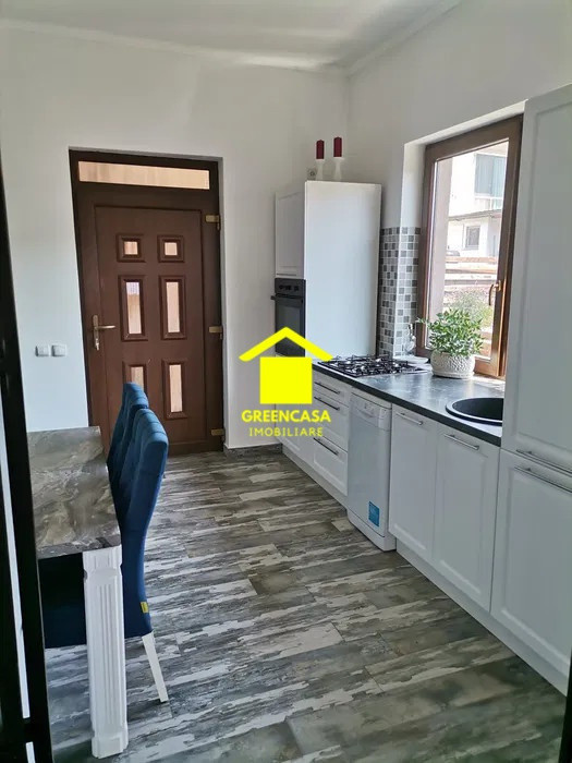 Casă individuală, 4 camere, 162mp, 250mp teren liber, zona Tautiului, Floresti