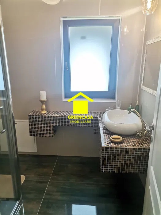 Casă individuală, 4 camere, 162mp, 250mp teren liber, zona Tautiului, Floresti