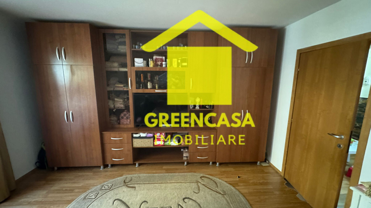 Vând apartament la cheie Muzeu Apei .