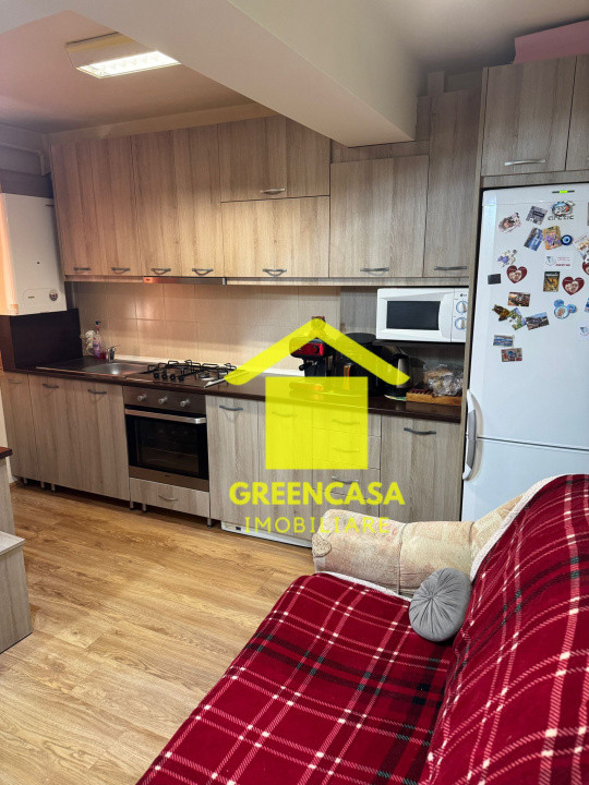 Vând apartament la cheie Muzeu Apei .