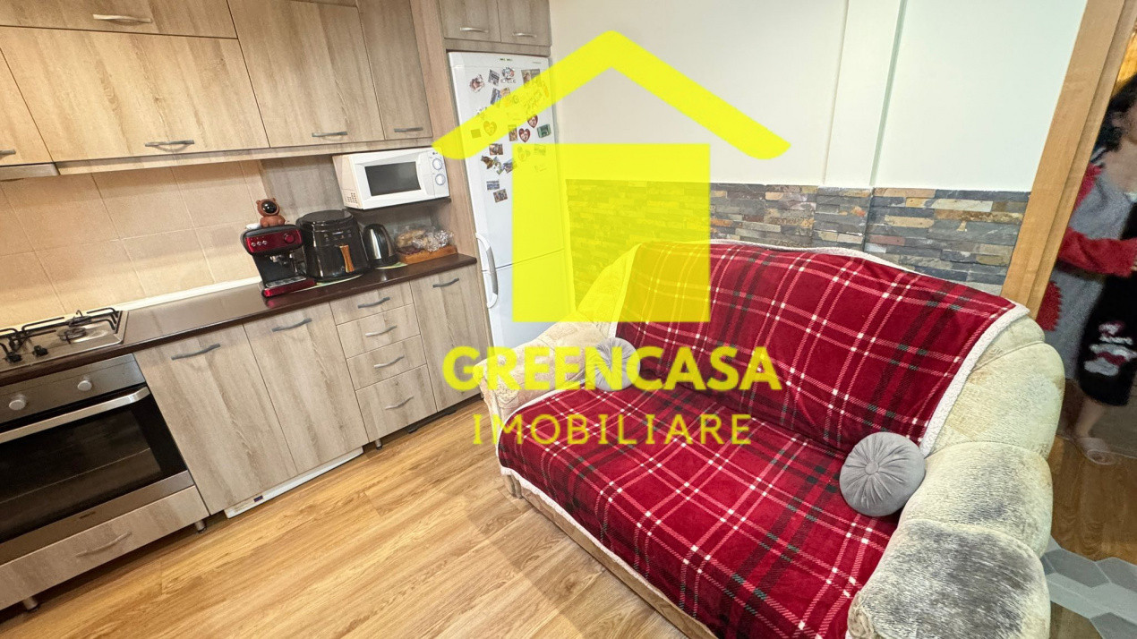 Vând apartament la cheie Muzeu Apei .