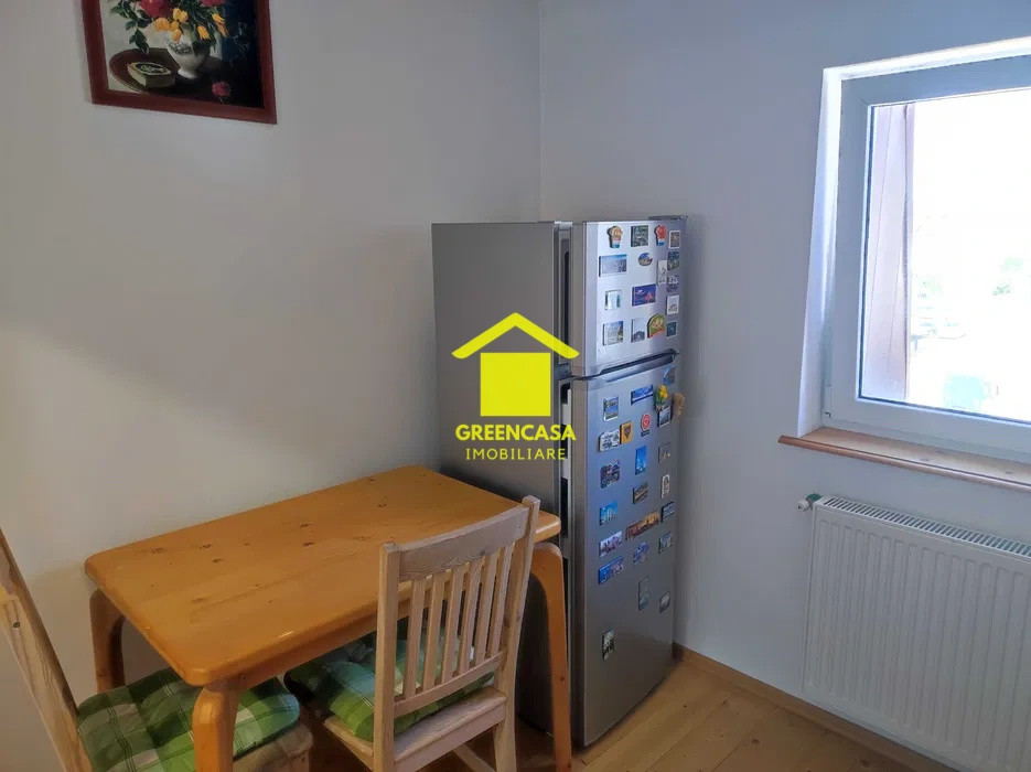 Vand apartament cu 2 camere, 55 mp , Apahida