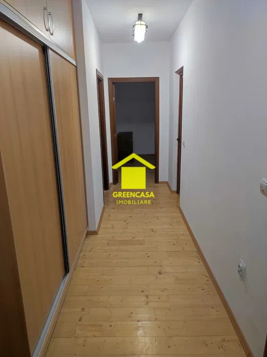 Vand apartament cu 2 camere, 55 mp , Apahida