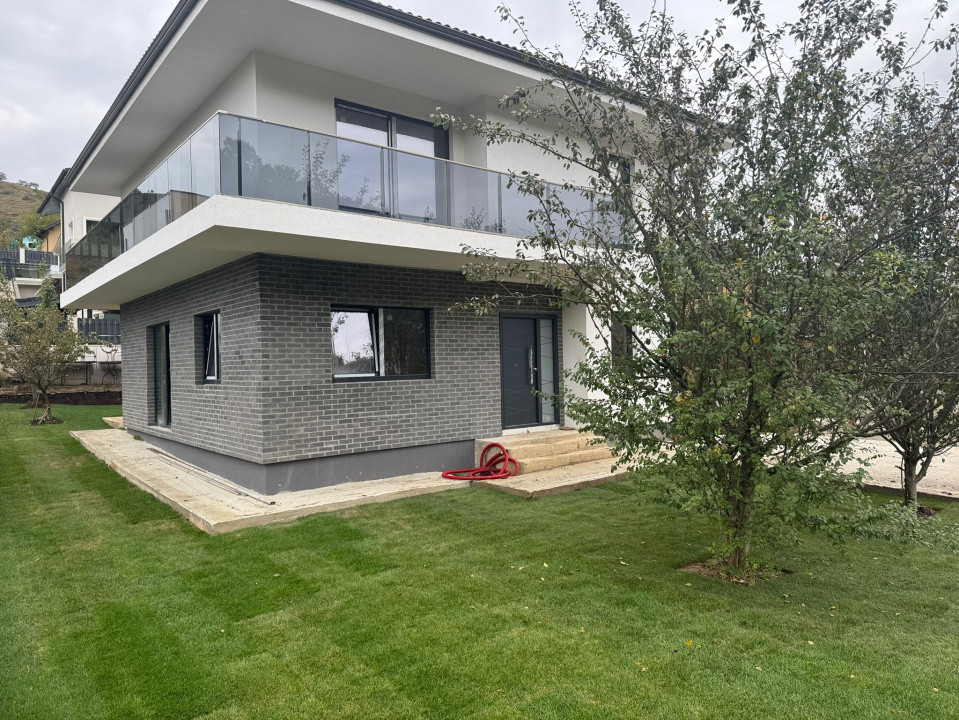 Casă individuală modernă în zona Roată – Făget