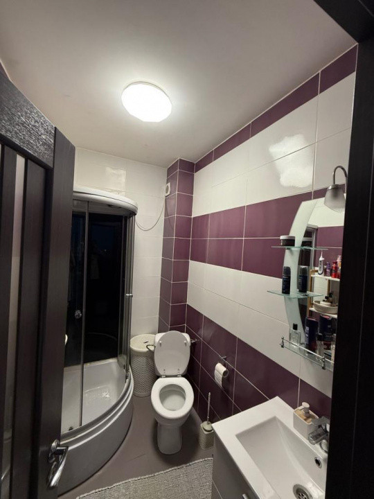 Apartament 2 camere , zona Terra .