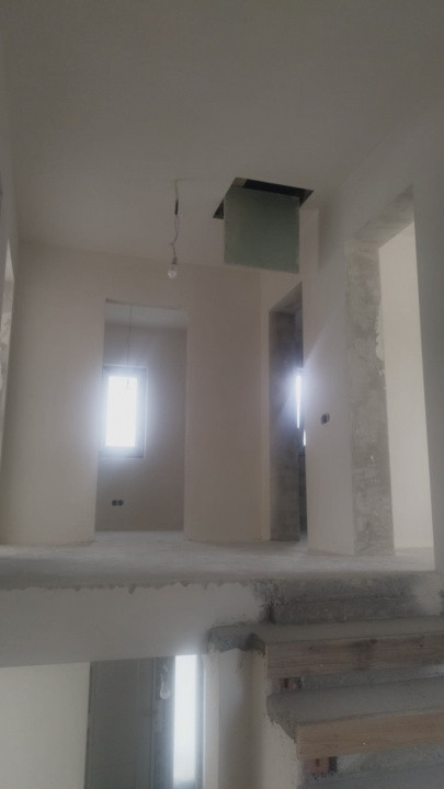 Casă individuală modernă la intrarea în Chinteni – zonă liniștită