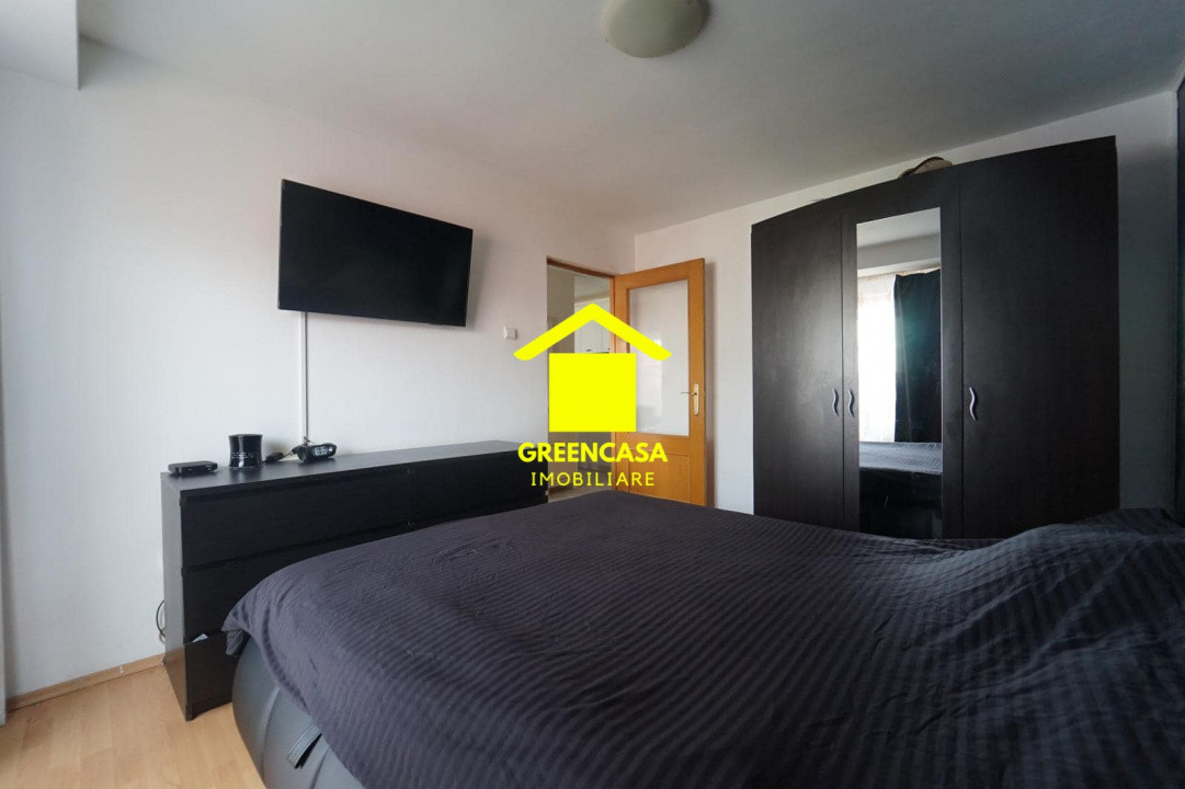 Apartament mobilat, 40mp, balcon, parcare, zona Teilor, Floresti