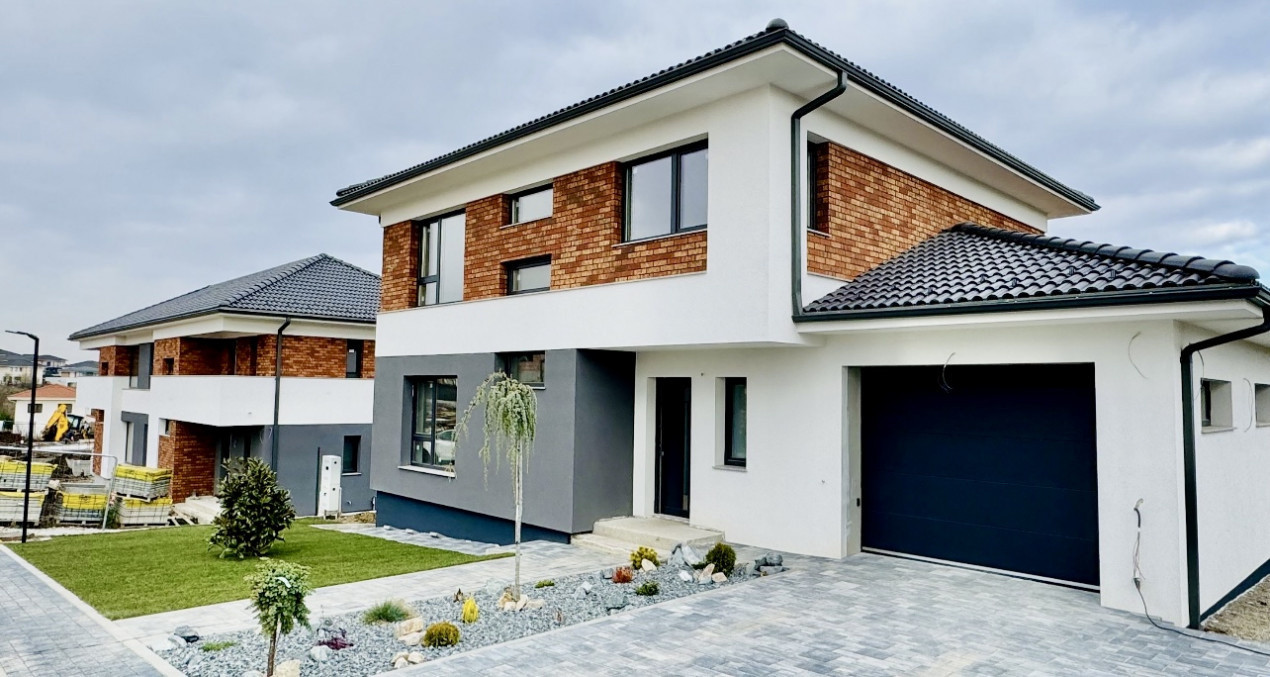 Ansamblu de case premium, 150mp utili, 431mp teren, Dezmir