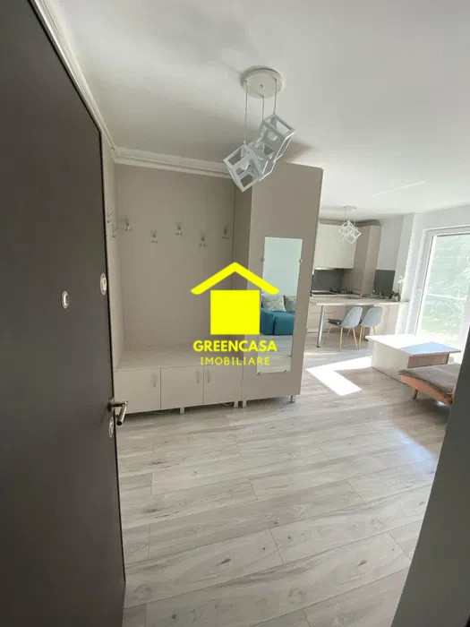Apartament 3 camere, 50mp, gradina 35mp, zona BMW