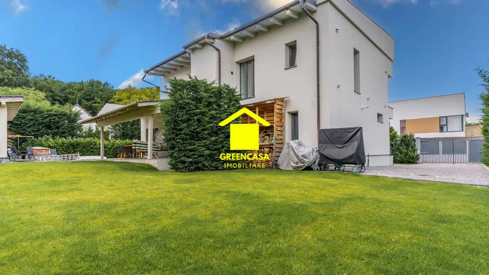 Vilă spectaculoasă în Făget, 200mp utili, teren 920mp + anexă 40mp