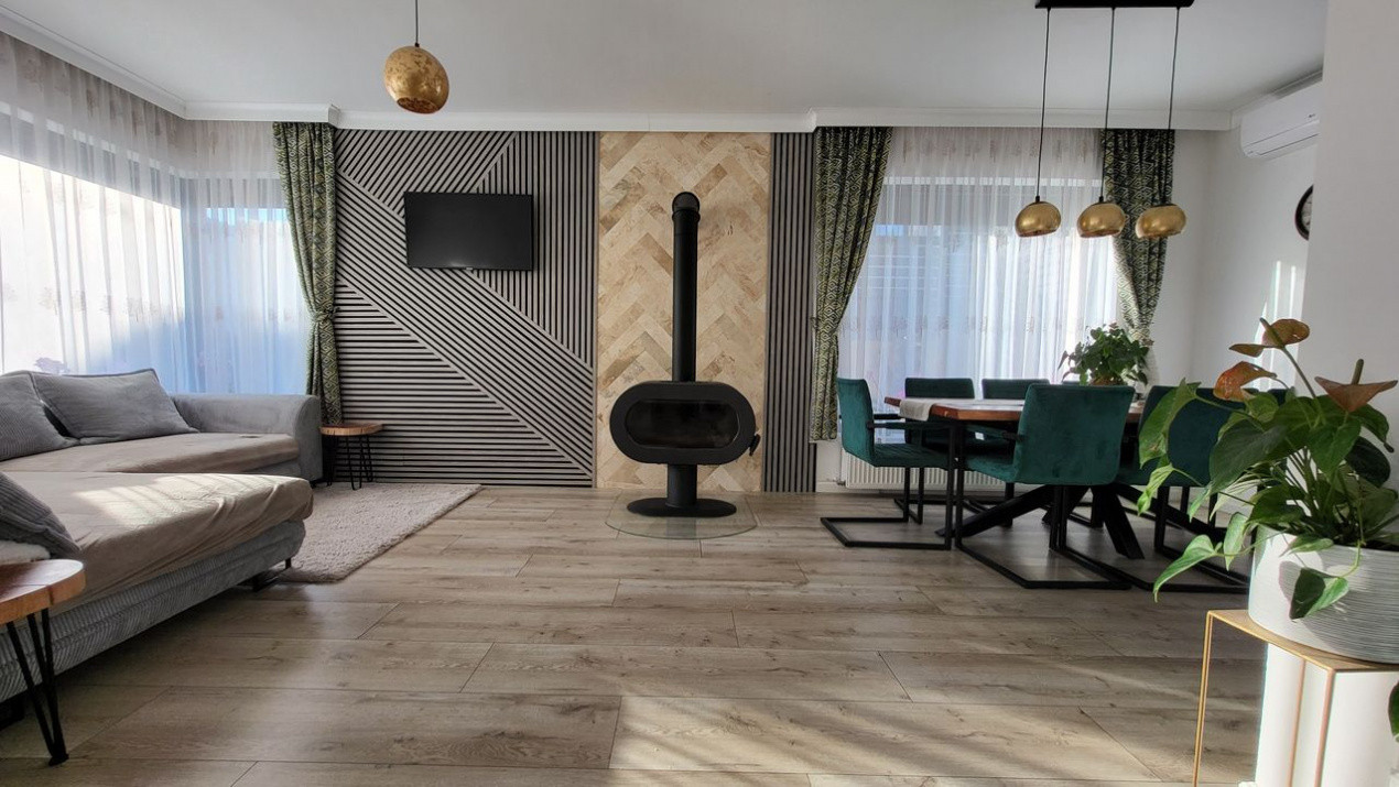 Casă individuală, design deosebit, zona Dezmir