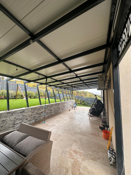 Casă individuală, design deosebit, zona Dezmir