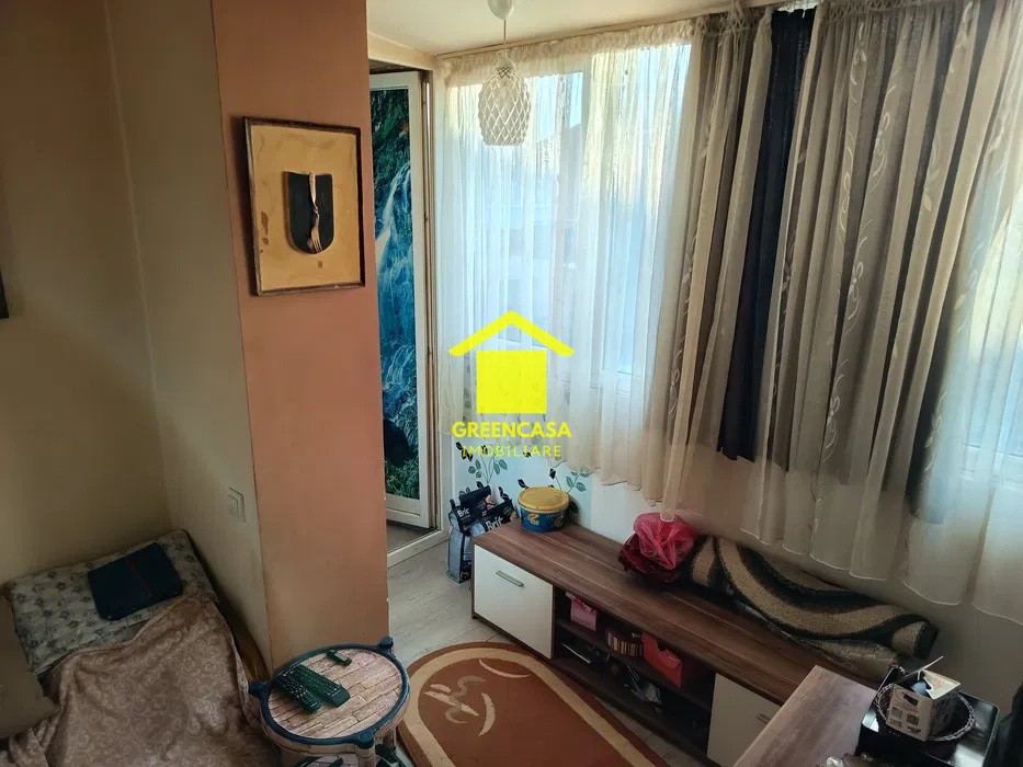 Apartament 2 camere, 35mp, zona Porii