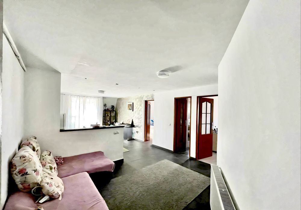 Apartament la cheie cu 3 camere Gheorgheni.