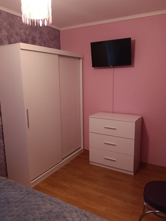 Apartament 2 camere cu parcare pe Sesului de sus