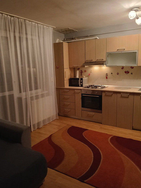 Apartament 2 camere cu parcare pe Sesului de sus