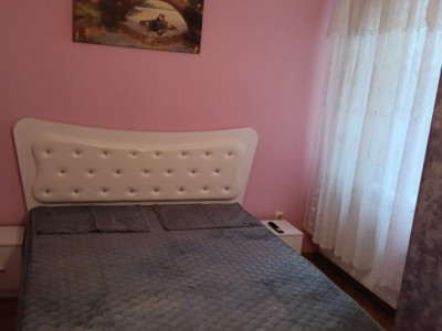 Apartament 2 camere cu parcare pe Sesului de sus