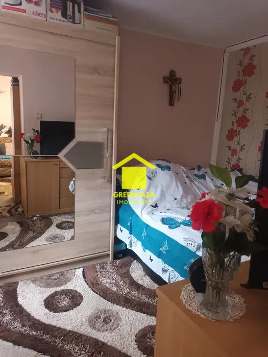 Apartament cu 2 camere, 32 mp, cu parcare