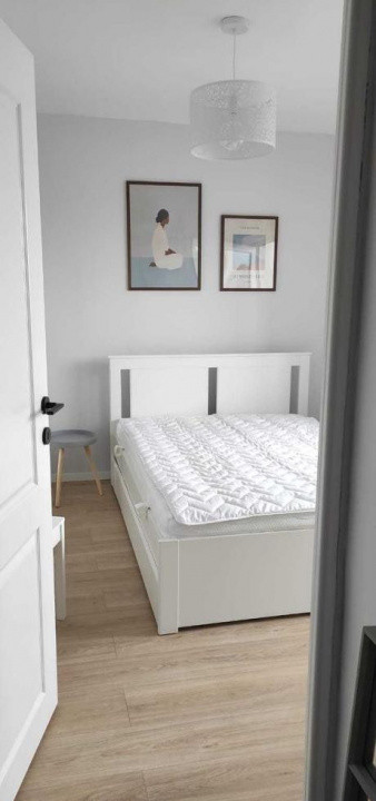 Inchiriez apartament 2 camere, recent renovat