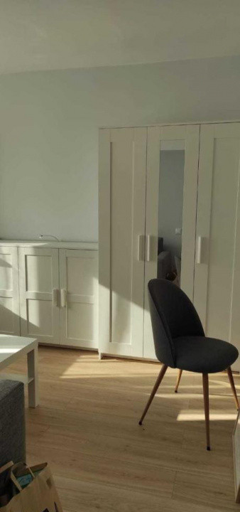 Inchiriez apartament 2 camere, recent renovat