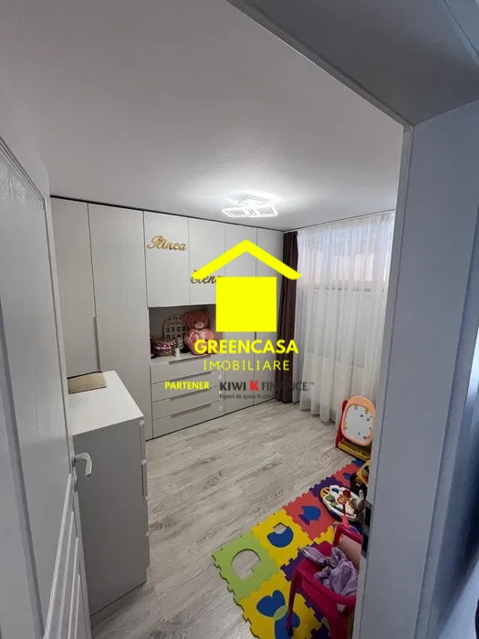 Apartament 3 camere, 68,6mp, balcon, terasa 35mp, zona Muzeul Apei