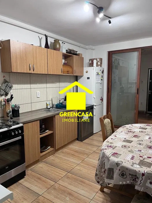 Apartament o camera, 36 mp, cartier Terra