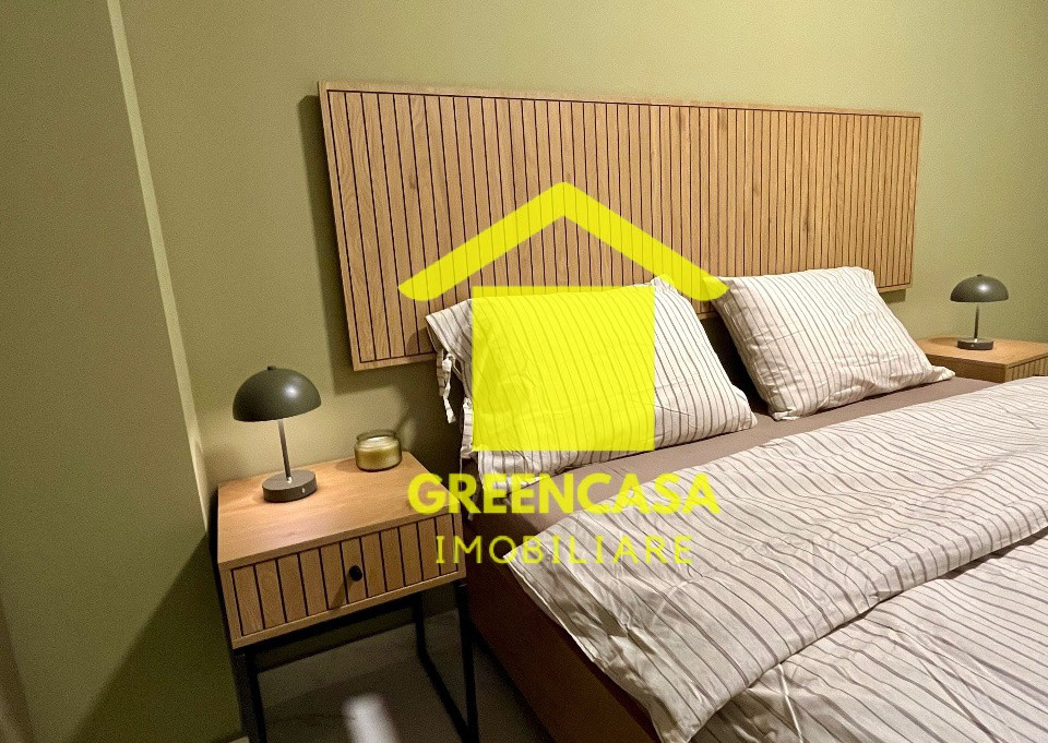 Apartament 2 camere la cheie ,Lux. ,Someseni .