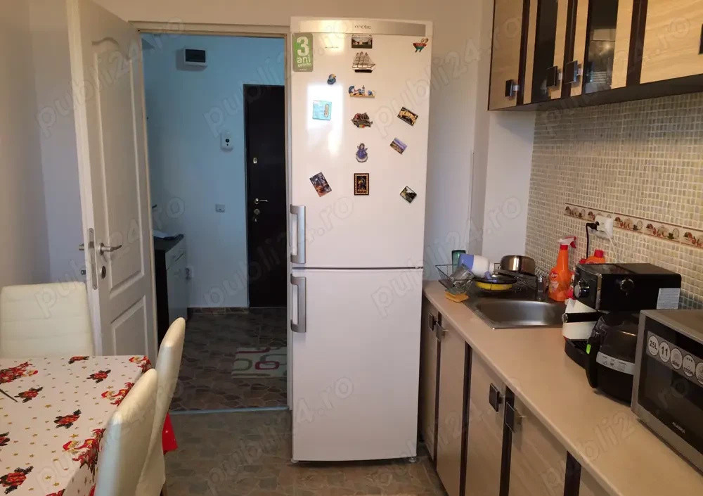 Apartament decomandat, 2 camere, 57mp cu parcare inclusa in pret ,