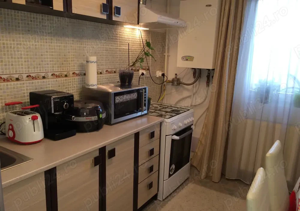 Apartament decomandat, 2 camere, 57mp cu parcare inclusa in pret ,